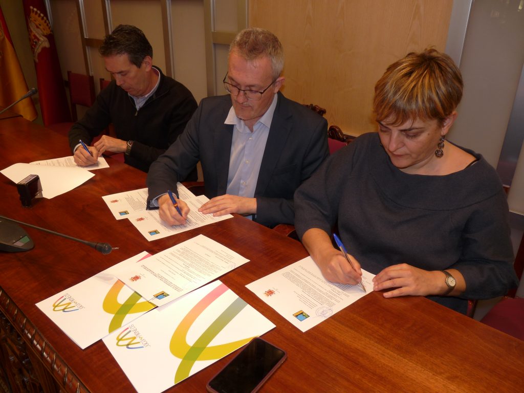 Comarca y Ayuntamiento de Jaca renuevan su convenio de colaboración en materia de acción social